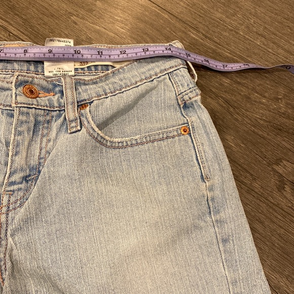 Levi’s high waisted 515 shorts - Picture 5 of 6